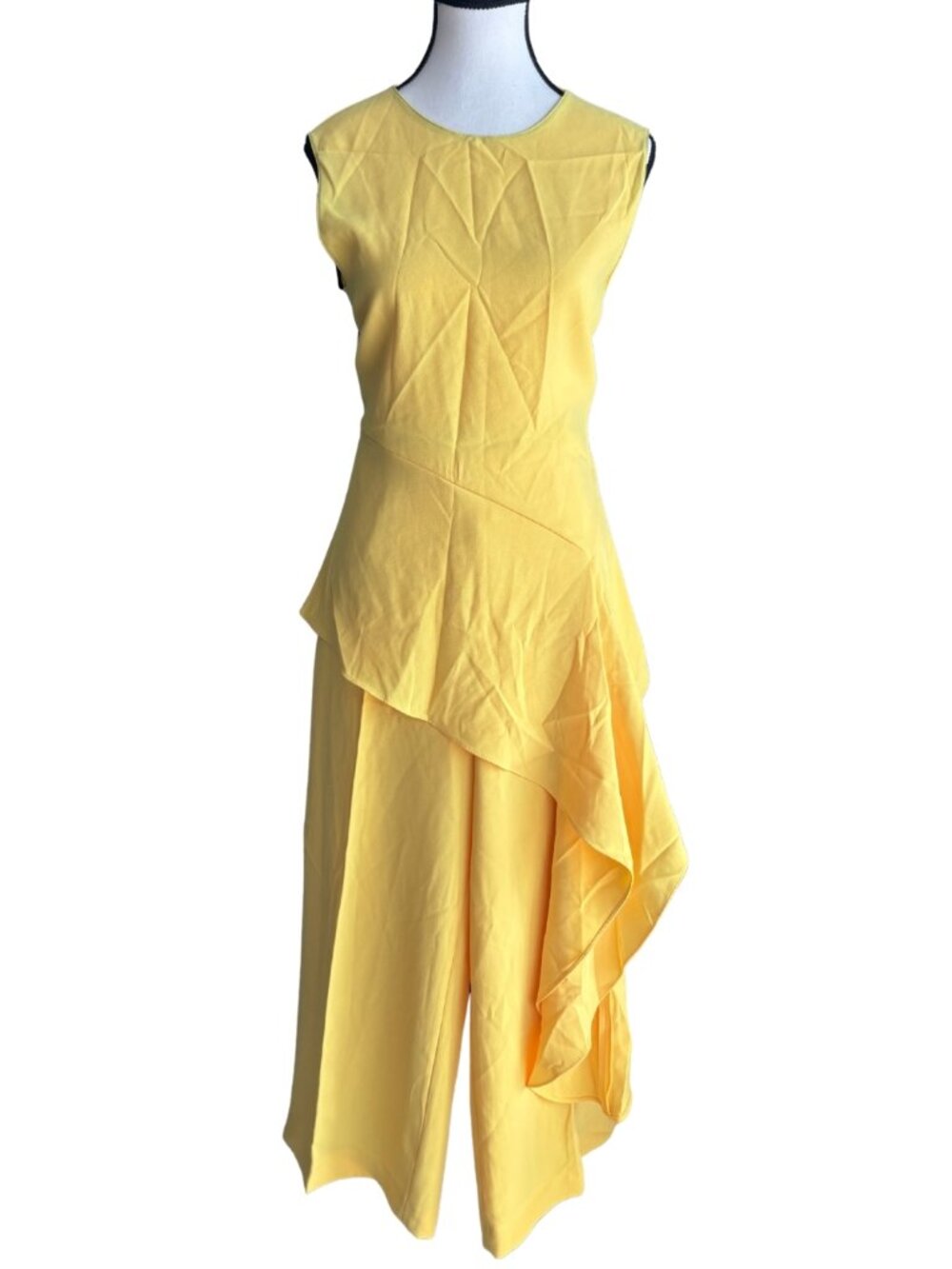 ZARA 2 PIECE SET - TOP AND CROPPED PANTS, SZ. L, YELLOW BRIGHT COLOR
